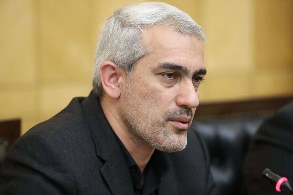 وزیر اقتصاد: در شرایط «نه صلح، نه جنگ»، تحقق رشد ۸ درصدی امکان پذیر نیست