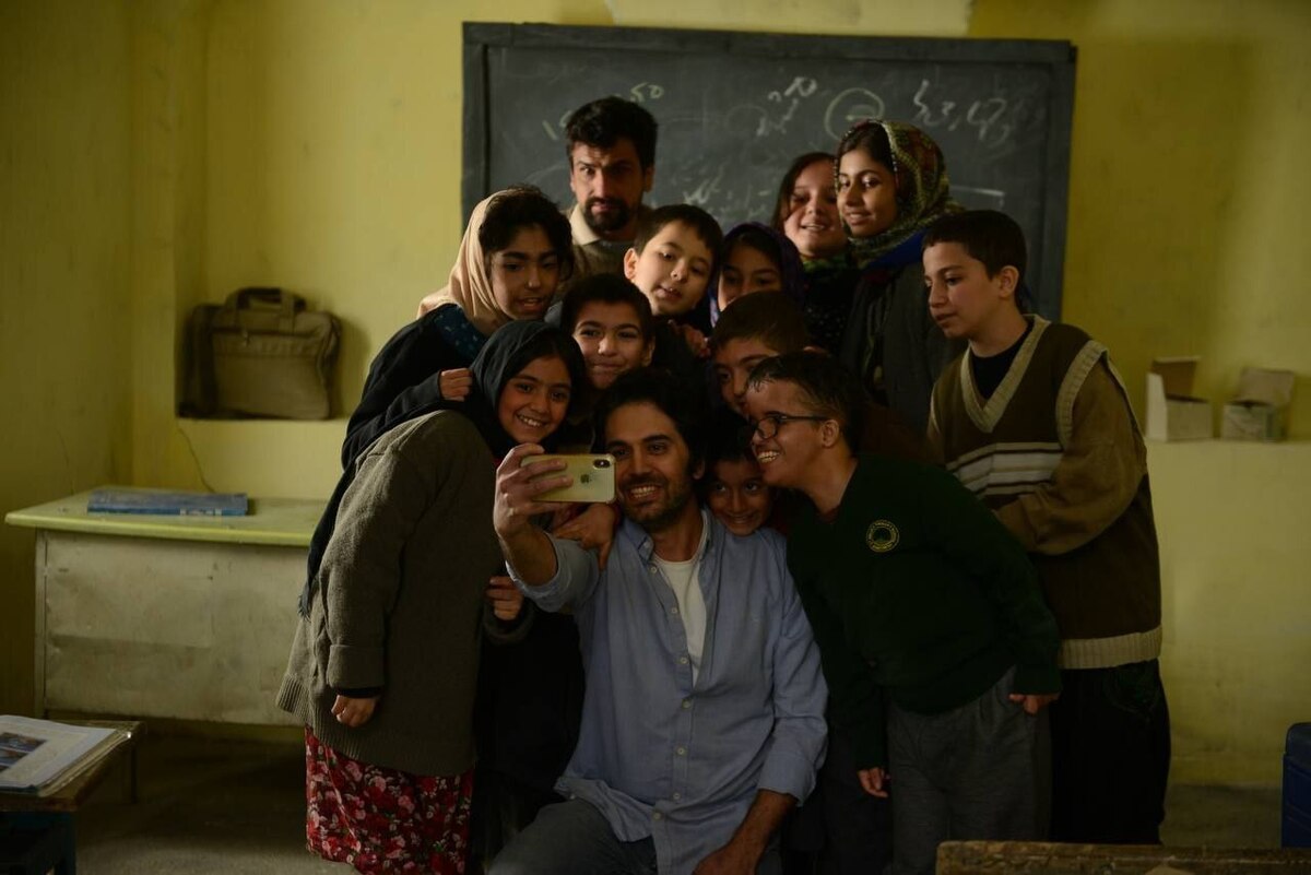 جایزه ۵۰۰ یورویی جشنواره فرانسه به فیلم کوتاه «شال سیاه» رسید