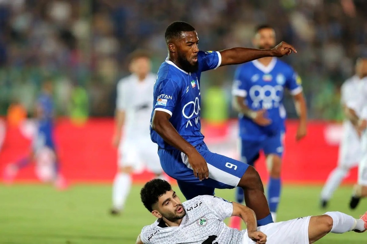 نازون هت‌تریک کرد| سومین غیبت بعد از فیفادی!