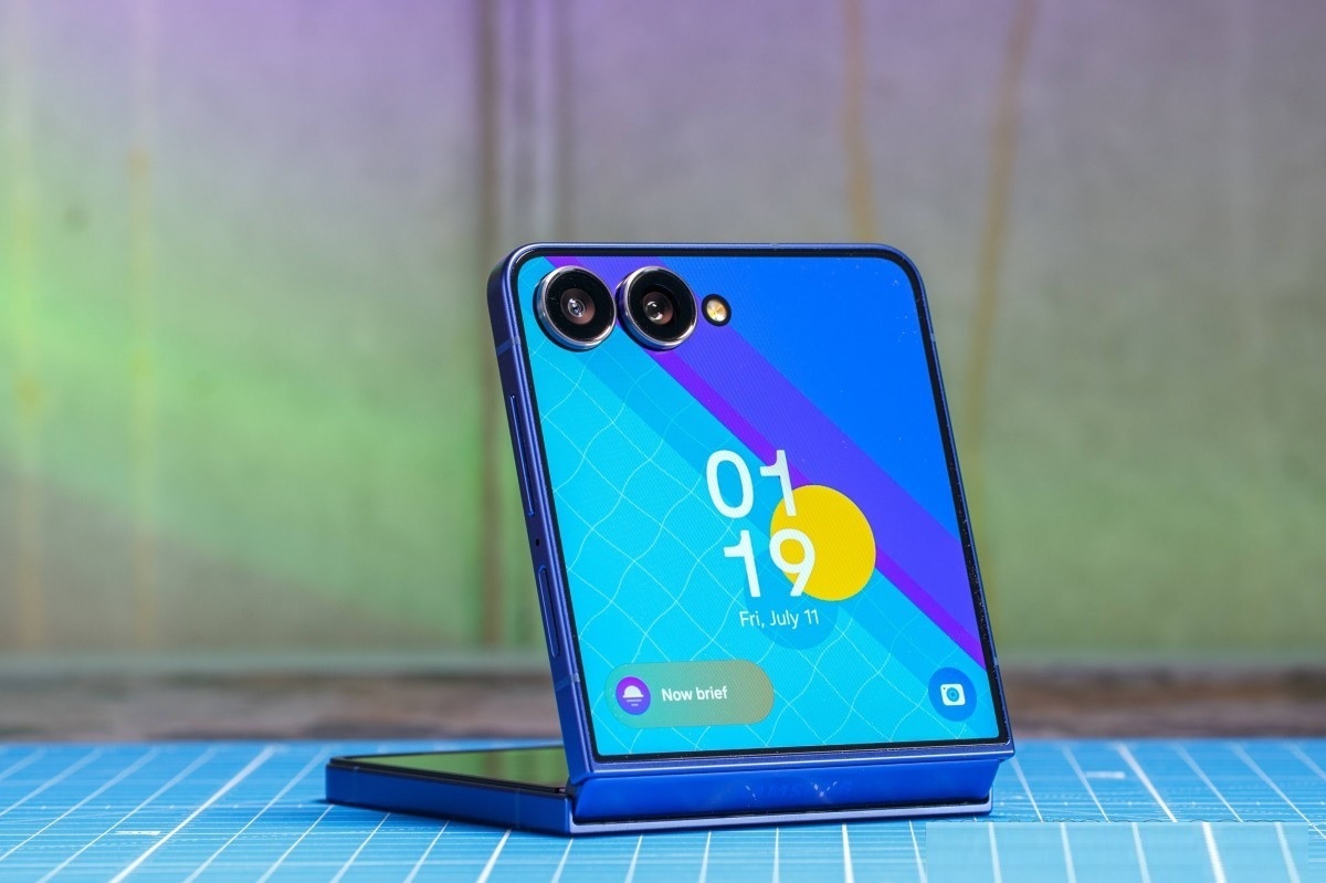 سامسونگ گلکسی Z Flip8 را نازک‌تر و سبک‌تر از نسل قبل می‌کند