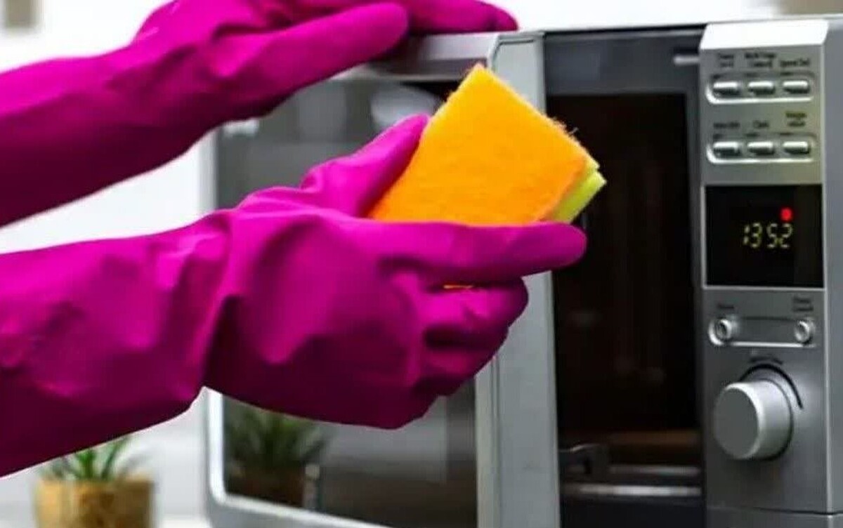 آشنایی با زمان مناسب تمیز کردن لوازم برقی خانگی