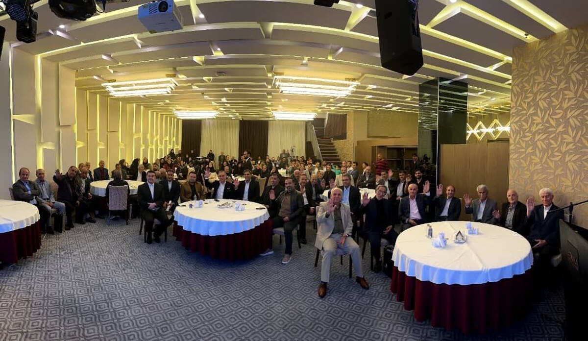 گردهمایی پیشکسوتان داوری فوتبال پایتخت به همت هیئت فوتبال استان تهران