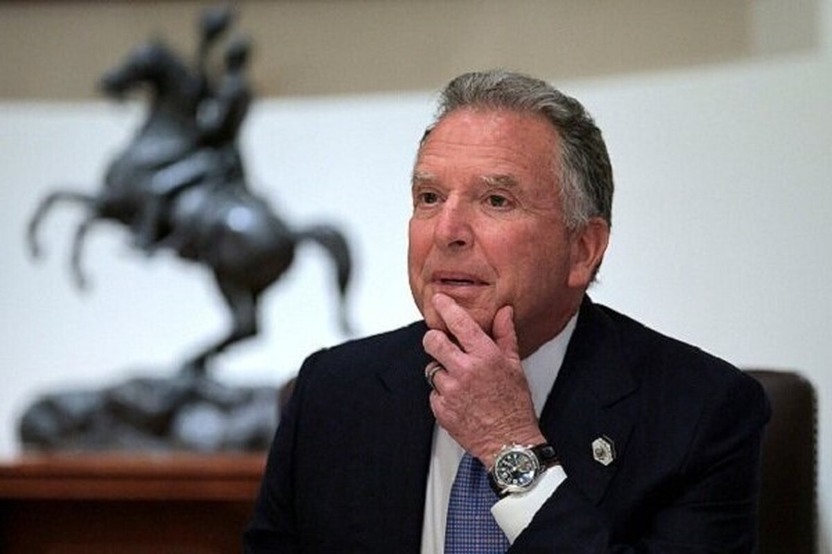 یک رسانه آمریکایی فاش کرد که فرستاده ویژه ترامپ در امور خاورمیانه درصدد دیدار با مقام ارشد حماس است.