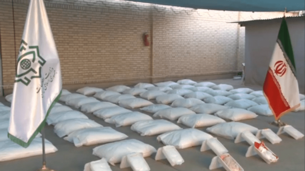 کشف بزرگترین محموله مواد مخدر صنعتی در سیستان و بلوچستان (۲۴ آبان ۱۴۰۴) کشف بزرگترین محموله مواد مخدر صنعتی در سیستان و بلوچستان (۲۴ آبان ۱۴۰۴)