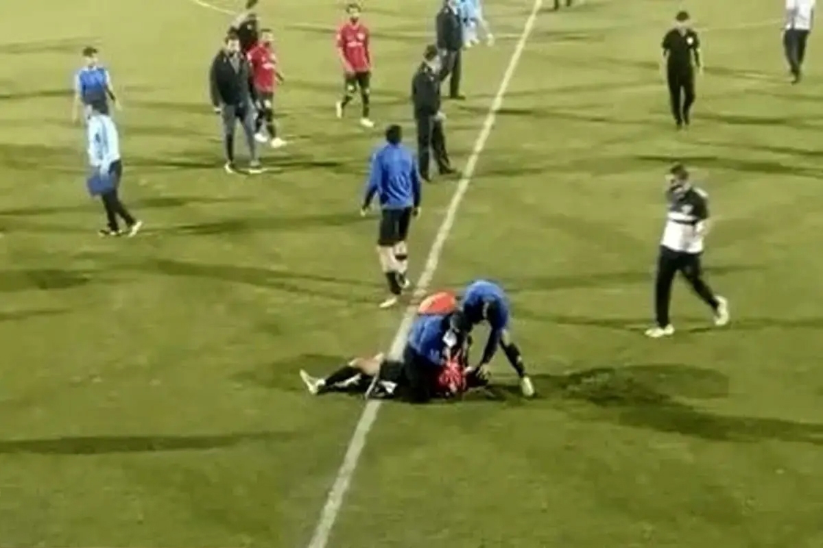 بحران در پاس همدان؛ اخراج فوری سه بازیکن پس از درگیری شدید در رختکن!