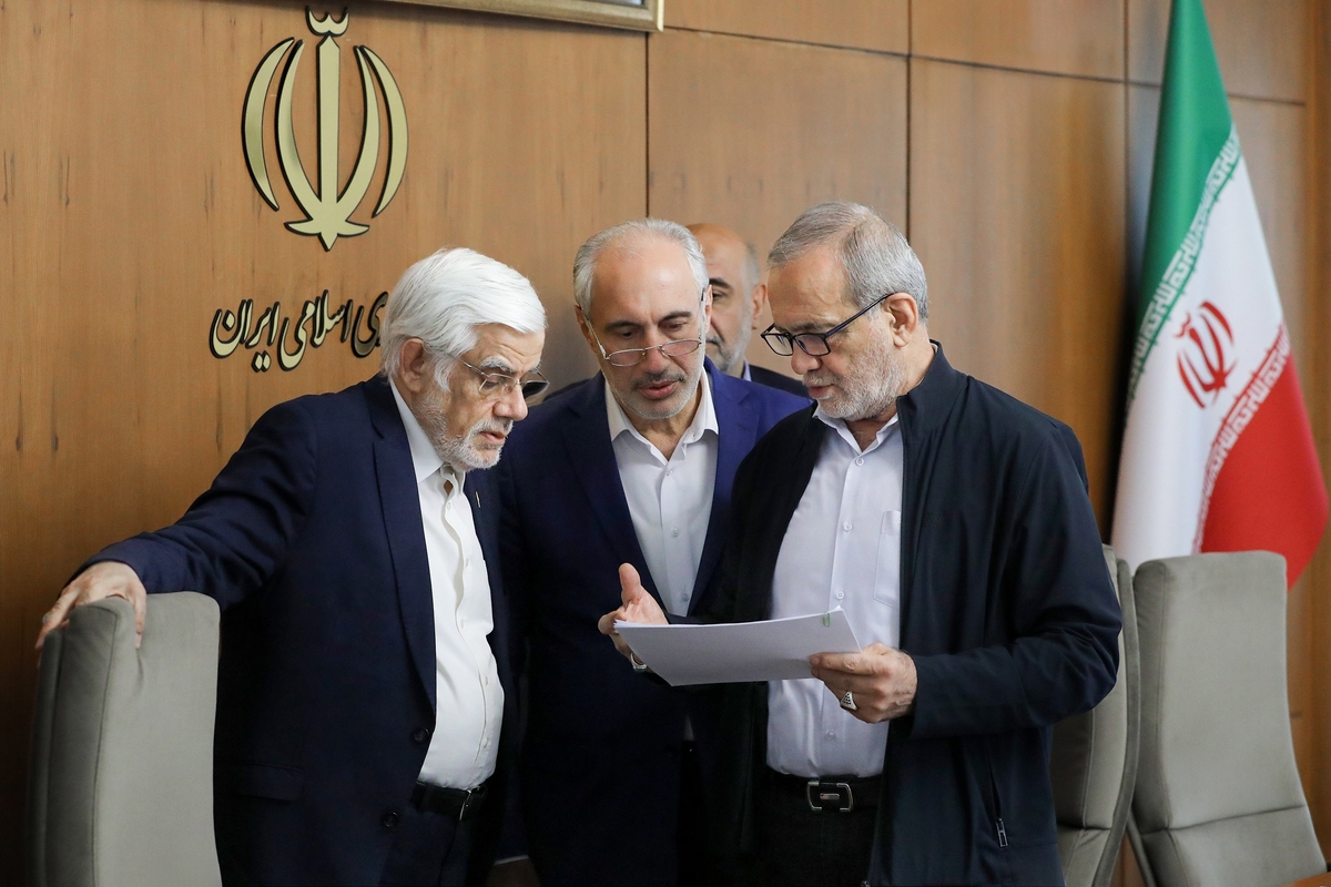 رئیس شورای اطلاع‌رسانی دولت: هرگونه شایعه استعفای اعضای دولت را تکذیب می‌کنم