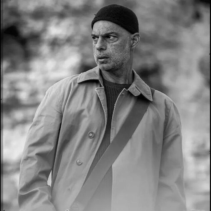 تصویری جدید از پیمان معادی در «بالاتر از سیاهی» + عکس تصویری جدید از پیمان معادی در «بالاتر از سیاهی» + عکس