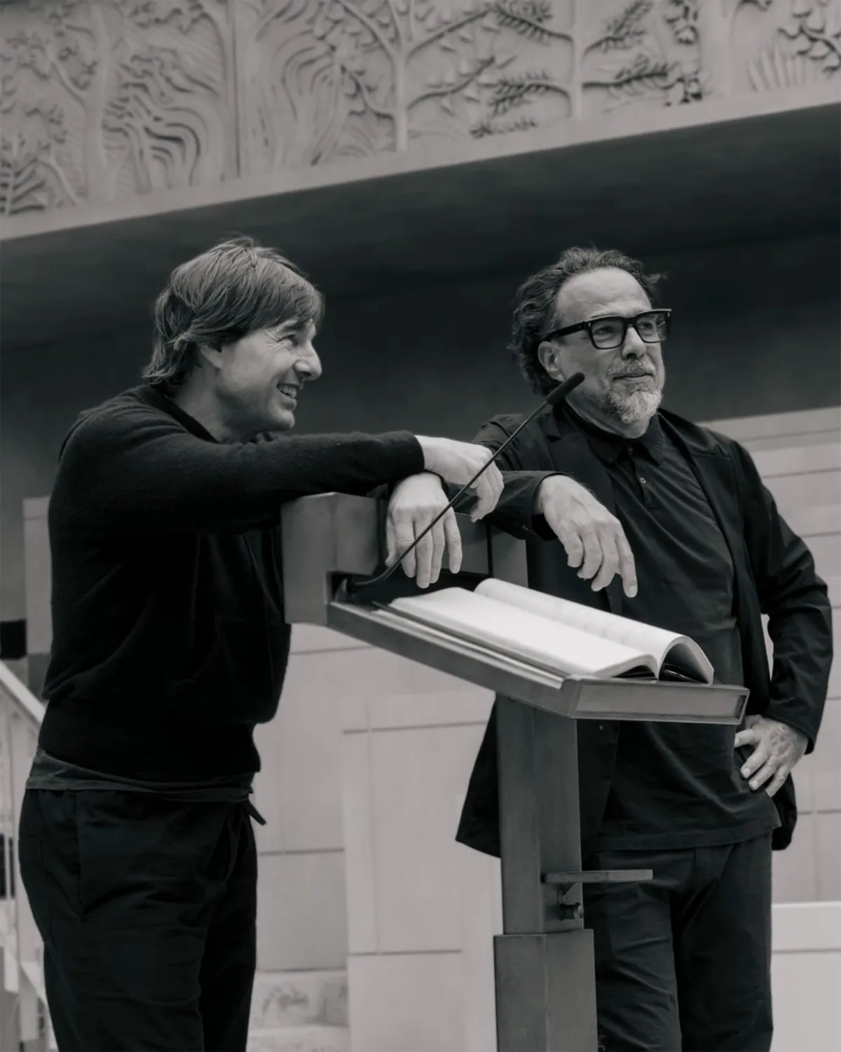 اولین تصویر از همکاری تام کروز و اینیاریتو منتشر شد؛ آغاز یک پروژه جاهطلبانه اولین تصویر از همکاری تام کروز و اینیاریتو منتشر شد؛ آغاز یک پروژه جاهطلبانه