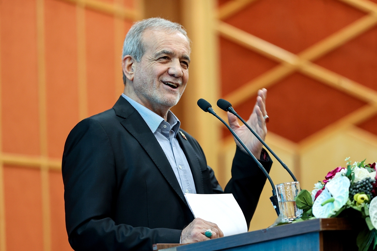 رئیس جمهور: می توانیم بدون نفت زندگی کنیم