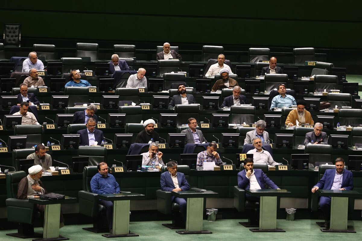گودرزی: مجلس، نحوه رسیدگی به امور معیشتی خانوارهای کم‌درآمد را بررسی خواهد کرد