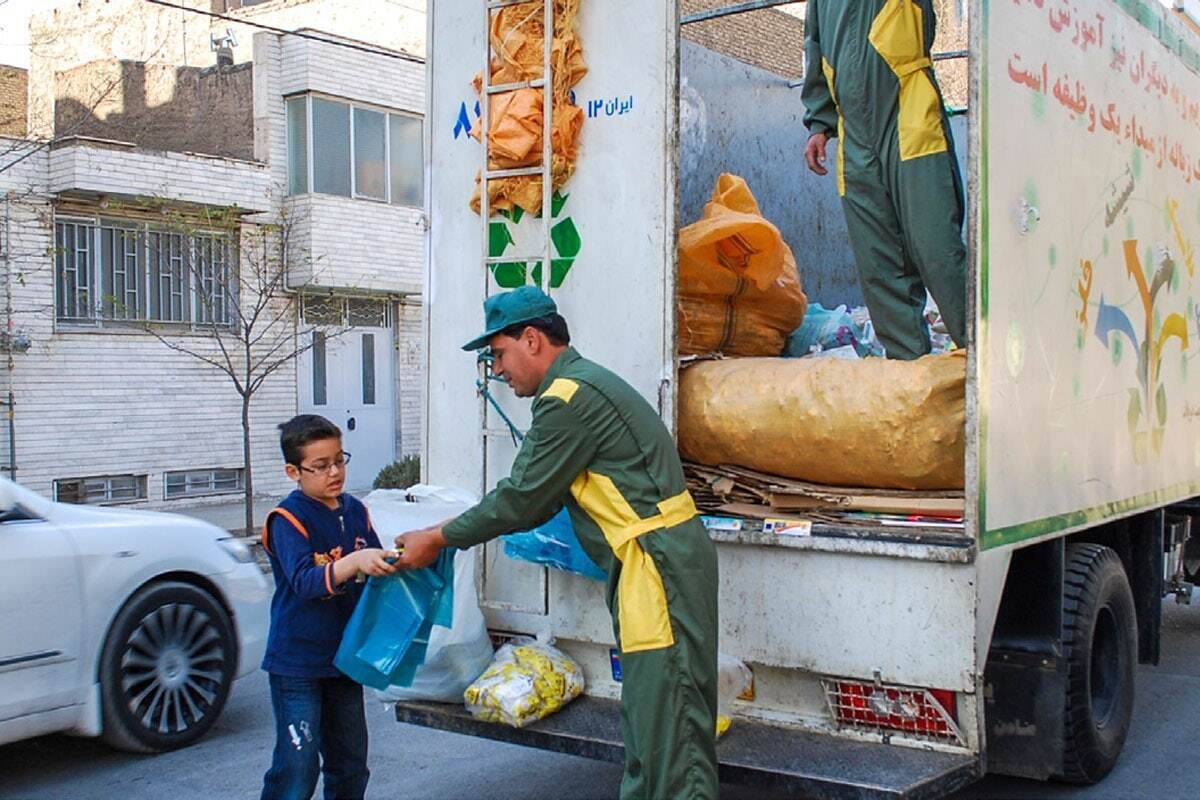 مشهد از نظر مدیریت، تفکیک و جمعآوری مکانیزه پسماند، جزو شهرهای پیشرو است
