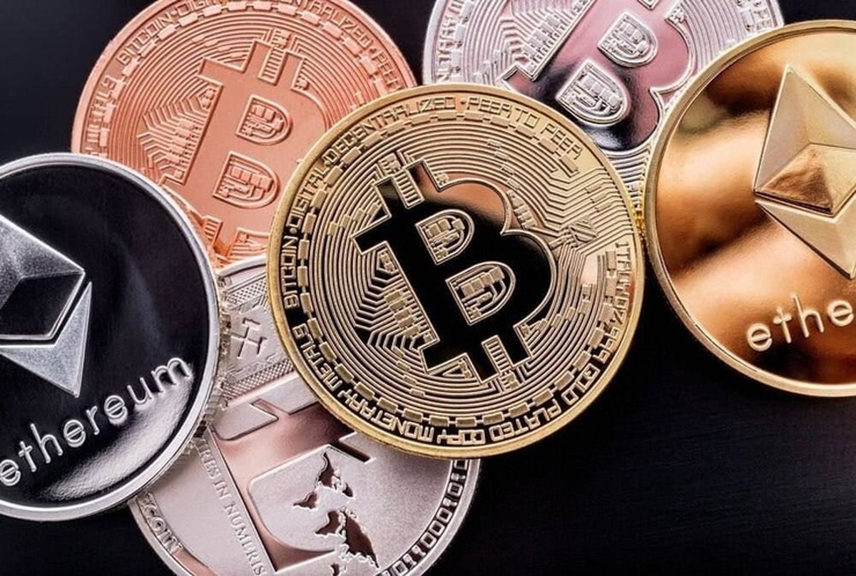 آخرین تغییر قیمت رمزارزها (۴ آبان ۱۴۰۴) | هدف ۲۰۰ هزار دلاری قیمت بیتکوین محقق میشود؟