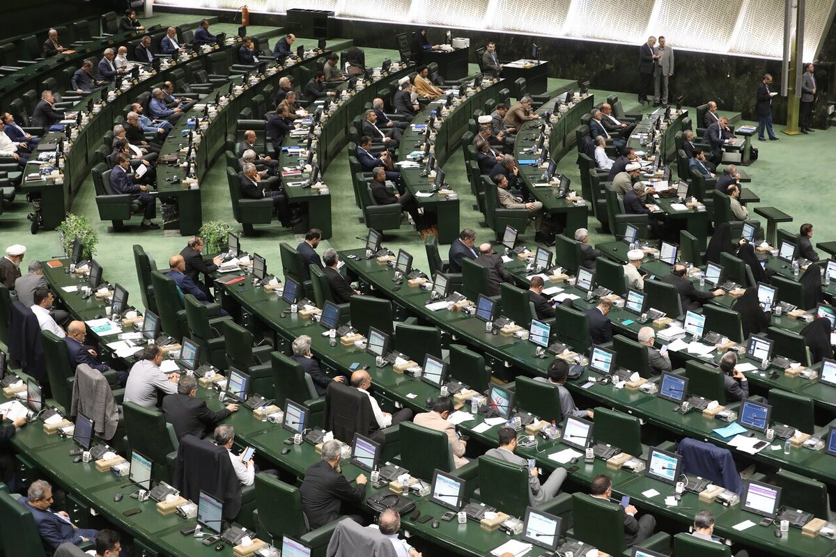 تذکر خضریان به وزیر کار درپی برخی انتصابات
