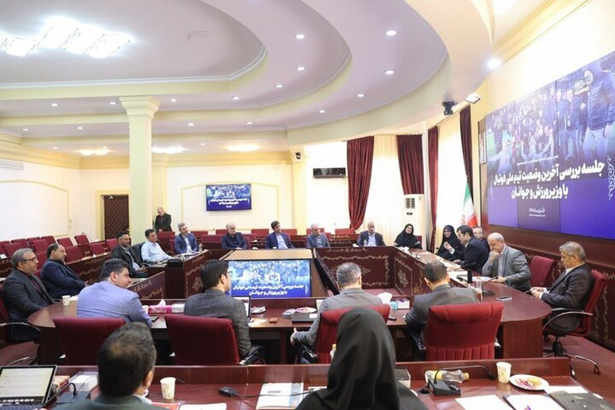 حمایت وزیر ورزش از قلعه نویی