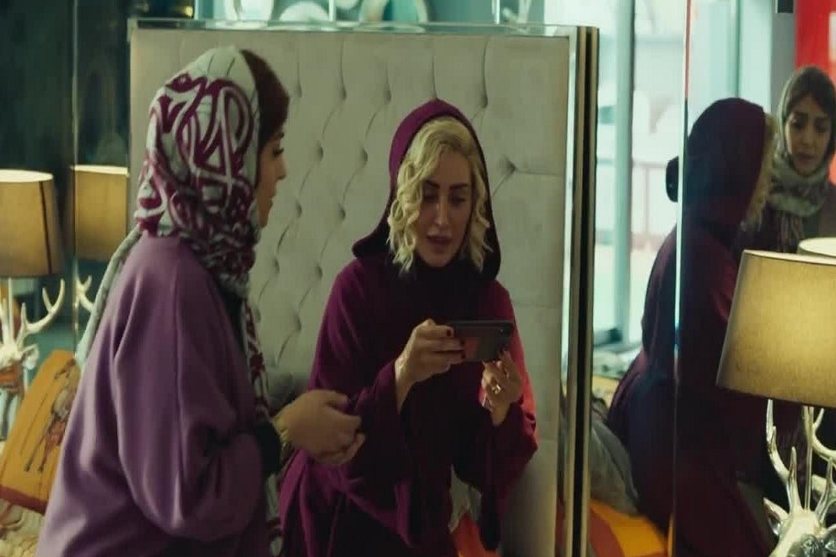 واکنش کارگردان «کج پیله» به توقف این فیلم در برخی شهرها