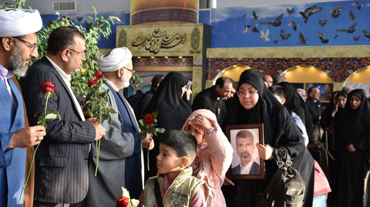 تشرف دومین کاروان زیارتی خانواده شهدای اوین به مشهد