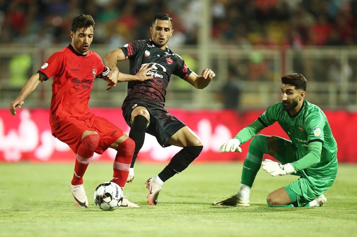 تاریخ و ساعت بازی تراکتور و پرسپولیس (۸ آبان ۱۴۰۴) | جنگ مهاجمان