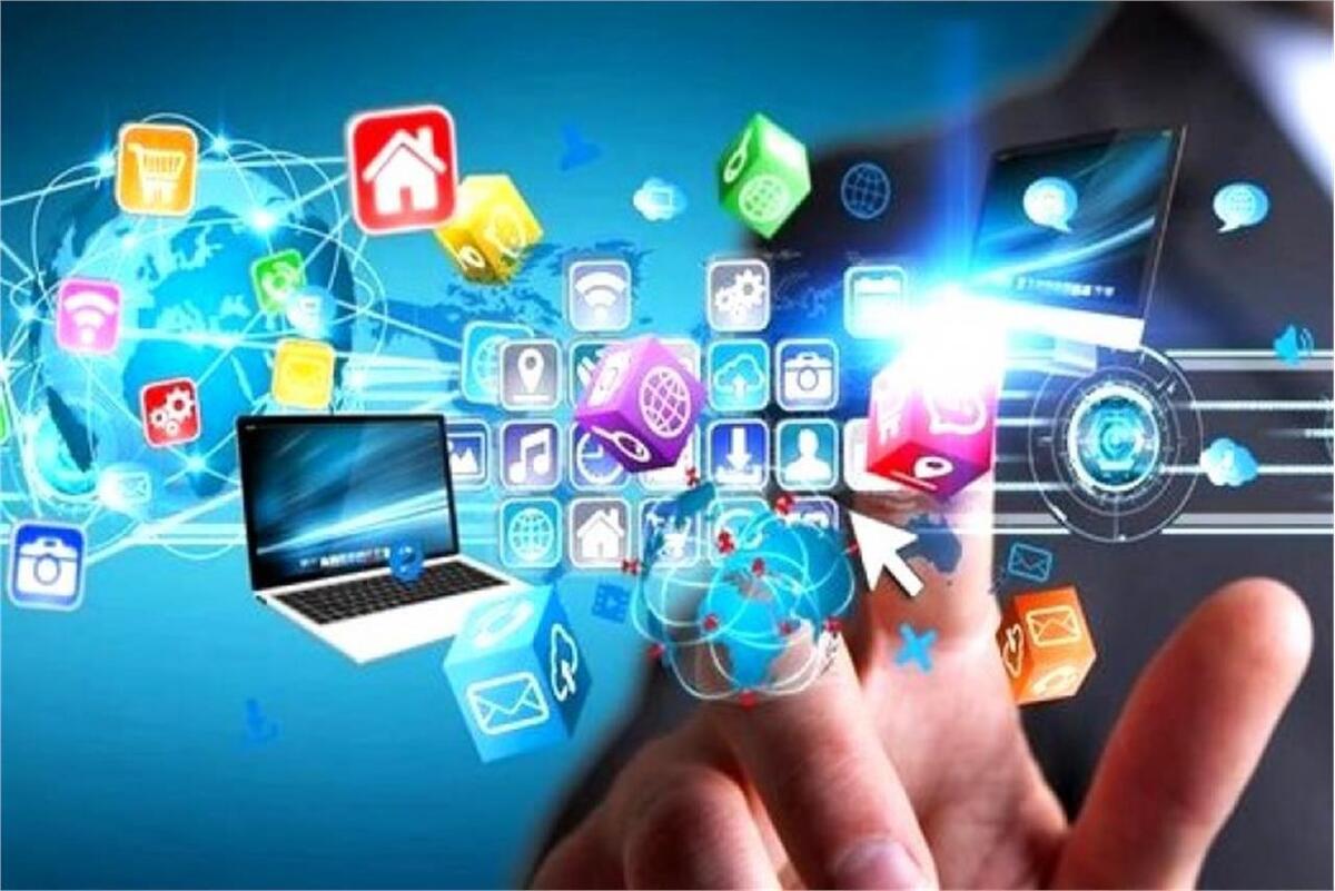 چرا یادگیری سواد رسانه‌ای برای زنان حیاتی است؟