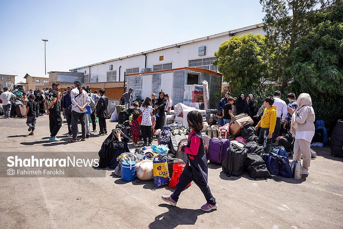 طالبان گروههایی را برای حل مشکلات هویتی مهاجرین به ایران اعزام کرد