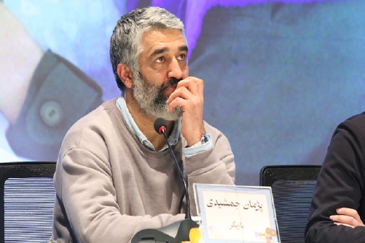 وکیل پژمان جمشیدی: موکلم وثیقه را خودش داده و ممنوعالکار نیست