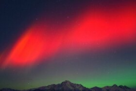 ویدئو| نمایی زیبا از شفق قطبی در لاس وگاس