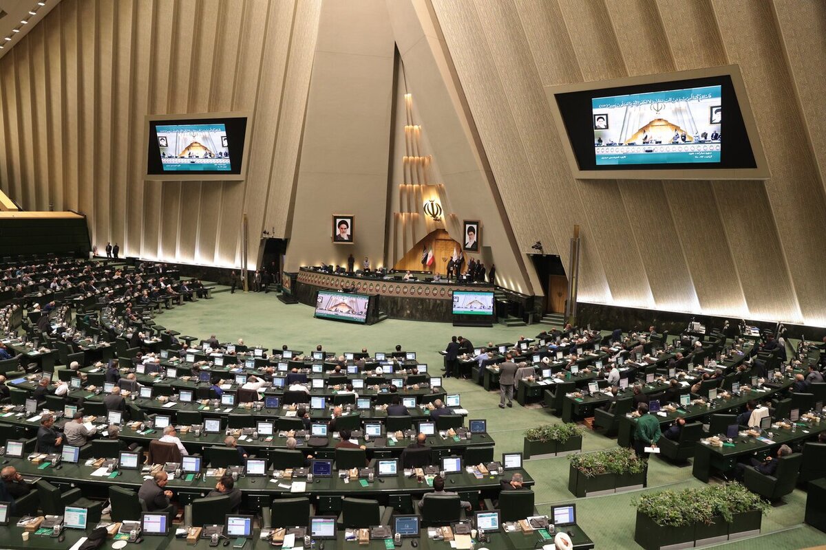 قالیباف خبر داد: بررسی لایحه الزامات بودجه سنواتی از روز یکشنبه در ۳ شیفت