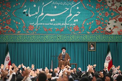 گزارش تصویری | دیدار هزاران نفر از زنان و دختران با رهبر معظم انقلاب اسلامی (۱۲ آذر ۱۴۰۴)
