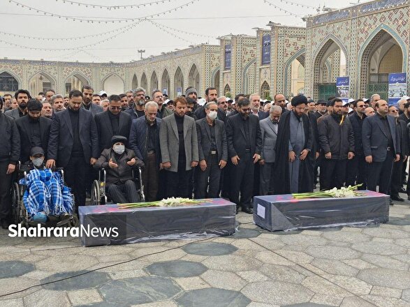 مراسم تشییع پیکر همسر و فرزند معاون رئیس‌جمهور در مشهد برگزار شد (۱۳ آذرماه ۱۴۰۴) + عکس و فیلم