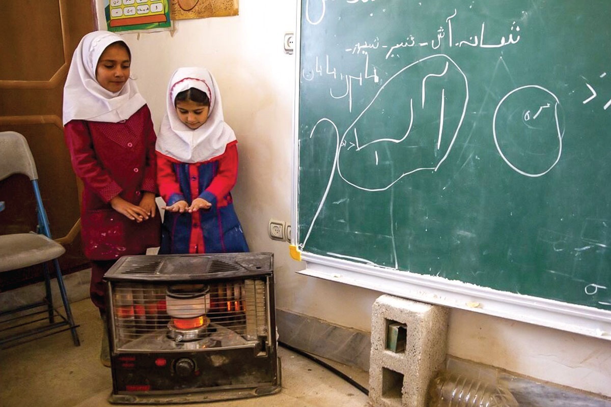 بی توجهی به استاندارد وسایل گرمایشی مدارس و بخاری هایی که ناایمن می سوزند | آزمون ایمنی گرمایش مدارس