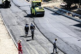 گلایه شهروندان منطقه۵ از آسفالت یک د رمیان معابر شهید آوینی مشهد | اجرای پروژه نونوارسازی «نیزه» در ۲ فاز