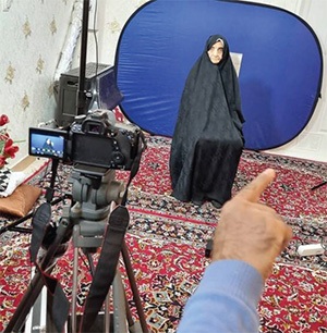 نگاهی به آثار تصویری با محوریت مادران و همسران شهدا | روایت هایی از صبر امید و عشقی بی پایان نگاهی به آثار تصویری با محوریت مادران و همسران شهدا | روایت هایی از صبر امید و عشقی بی پایان