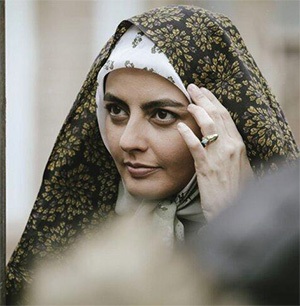 نگاهی به آثار تصویری با محوریت مادران و همسران شهدا | روایت هایی از صبر امید و عشقی بی پایان نگاهی به آثار تصویری با محوریت مادران و همسران شهدا | روایت هایی از صبر امید و عشقی بی پایان