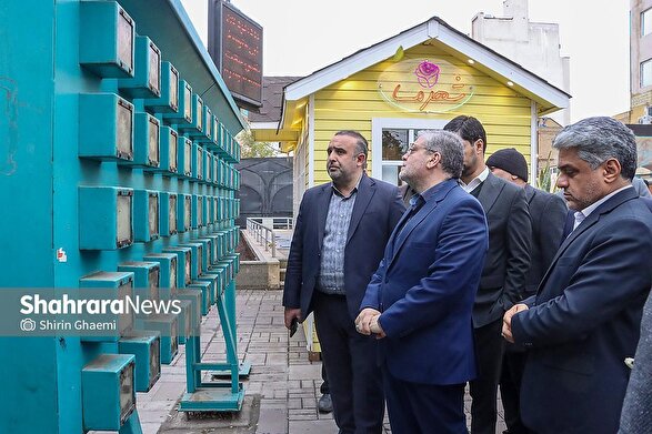 آغاز استقرار واحد‌های پوشاک ایرانی‌اسلامی و مشاغل زنان سرپرست‌خانوار در گذر گلستان مشهد (۱۳ آذر ۱۴۰۴)