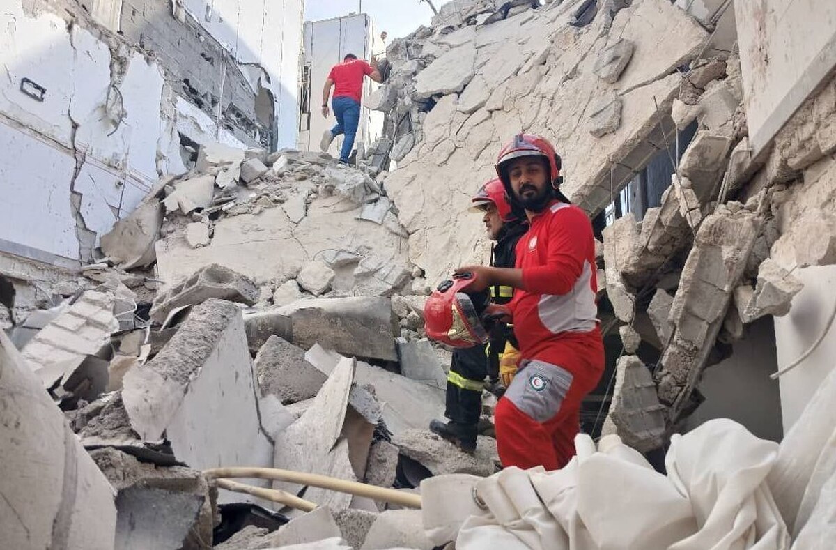 پیکر آخرین فرد حادثه انفجار گاز در بوشهر بیرون آورده شد