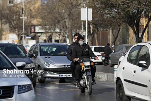 افزایش آلایندههای هوای امروز مشهد نسبت به هفته گذشته (شنبه، ۱۵ آذر ۱۴۰۴) | آلودگی هوا تا دوشنبه ادامه دارد