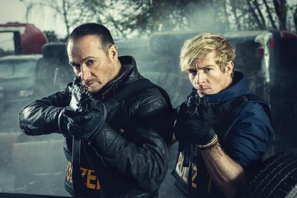 زمان پخش و تکرار سریال «هشدار برای کبرا ۱۱» در شبکه تماشا