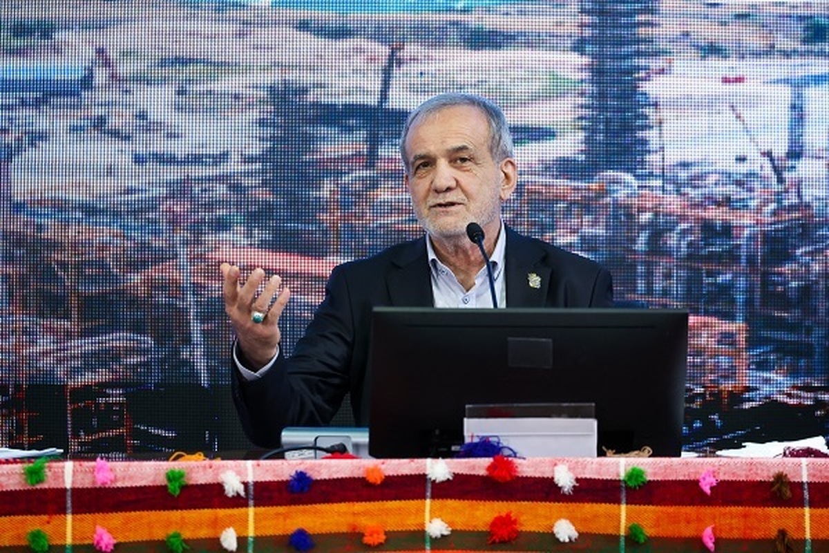 پزشکیان دستور افتتاح طرح انتقال آب دریای عمان به فلات مرکزی را صادر کرد