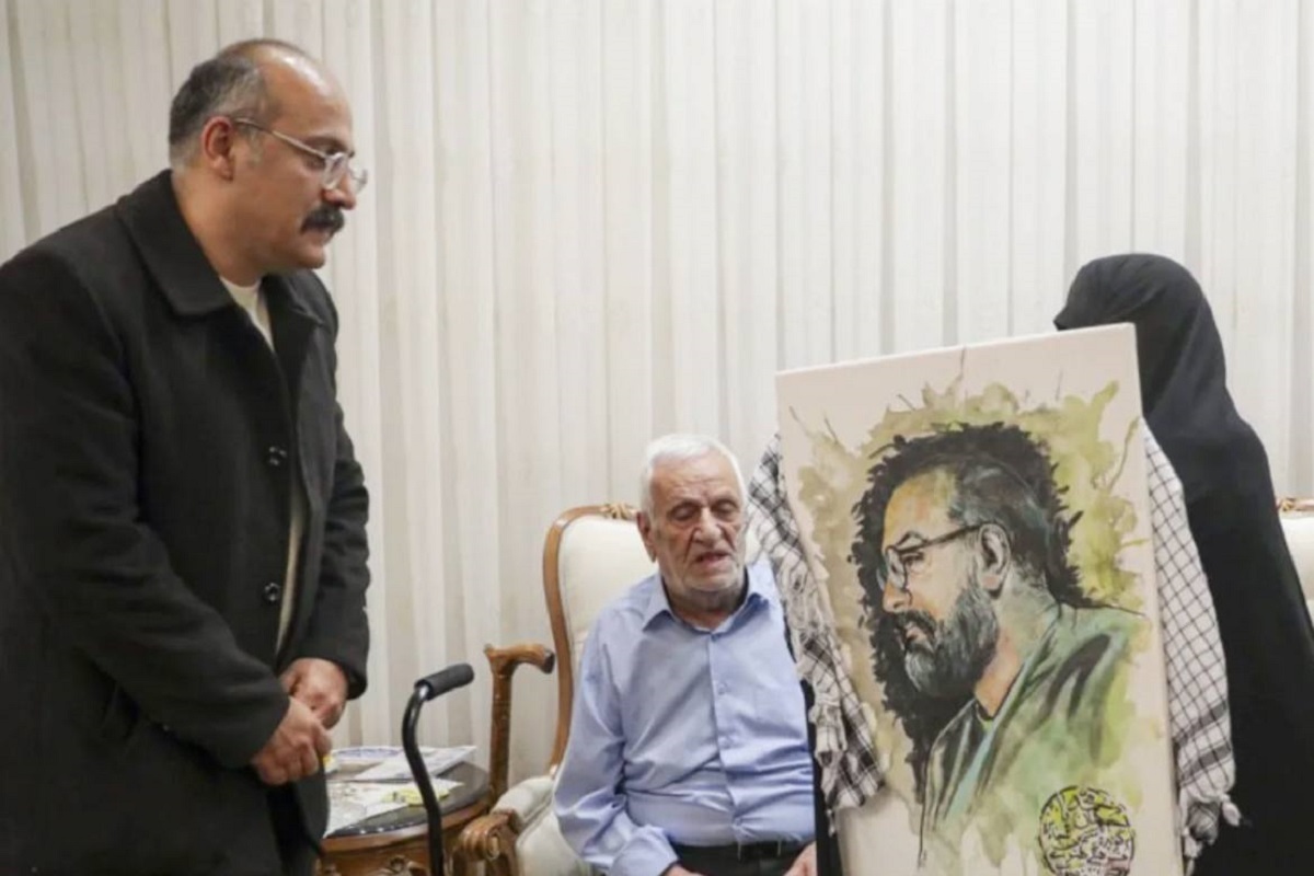 کارگردان تئاتر مشهدی، برگزیده جایزه هنری «شهید مهدی منصوب» شد