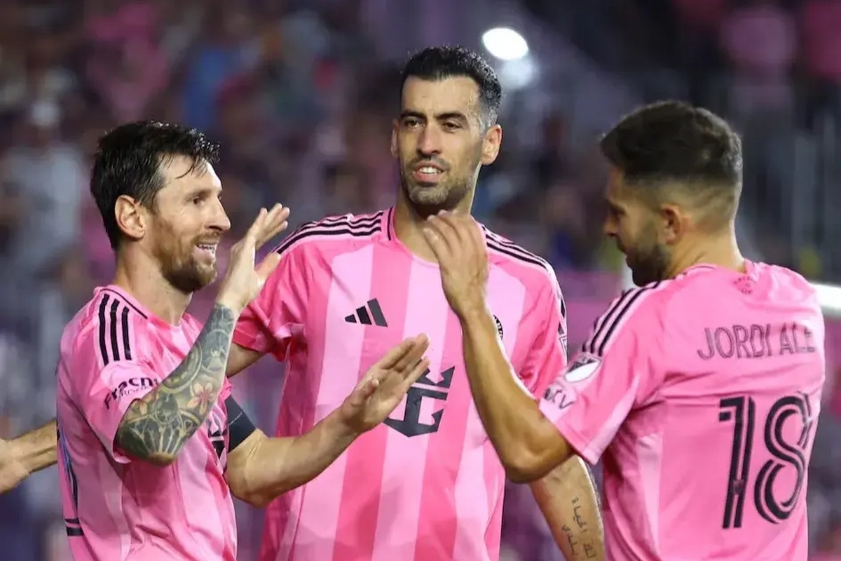 تلاش مسی برای رفقای قدیمی