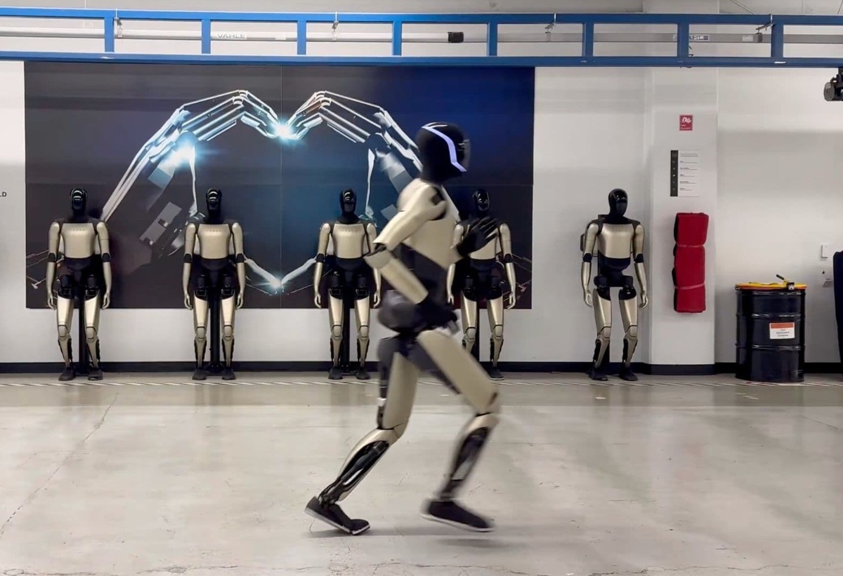 ویدیو | پیشرفت ربات اپتیموس در دویدن واقع‌گرایانه و حفظ تعادل