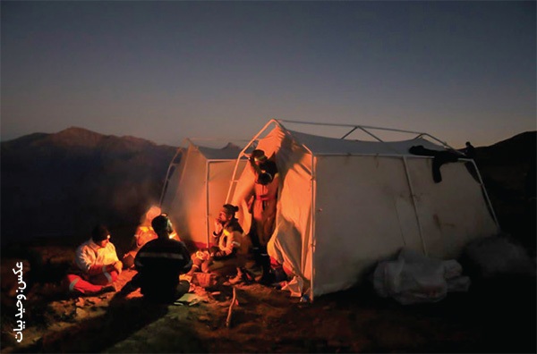 روایت وحید بیات، عکاس مشهدی از آتش سوزی جنگلهای هیرکانی | عکاسی بحران مرز احساس و حرفه را میشکند روایت وحید بیات، عکاس مشهدی از آتش سوزی جنگلهای هیرکانی | عکاسی بحران مرز احساس و حرفه را میشکند