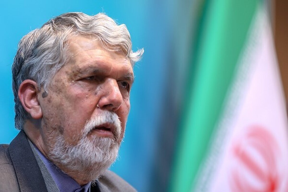 سیدعباس صالحی، وزیر فرهنگ و ارشاد اسلامی، در دانشگاه تربیت مدرس گفت: در این ۱۵ ماه، وقایعی بر ایران رخ داد که خیلی متفاوت بود و این حد اتفاقات را در ۳۰ سال هم نمی‌بینیم؛ اتفاقاتی که در آن مقصر نبودیم و دخیل هم نبودیم.