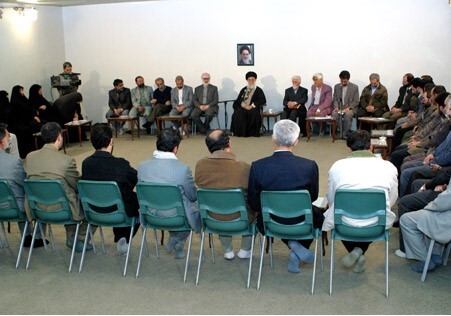 احیای «کرسیهای آزاداندیشی» به همت شهید طهرانچی | مشارکت ۴ هزار دانشجوی دانشگاه آزاد خراسان رضوی در پنجمین دوره احیای «کرسیهای آزاداندیشی» به همت شهید طهرانچی | مشارکت ۴ هزار دانشجوی دانشگاه آزاد خراسان رضوی در پنجمین دوره