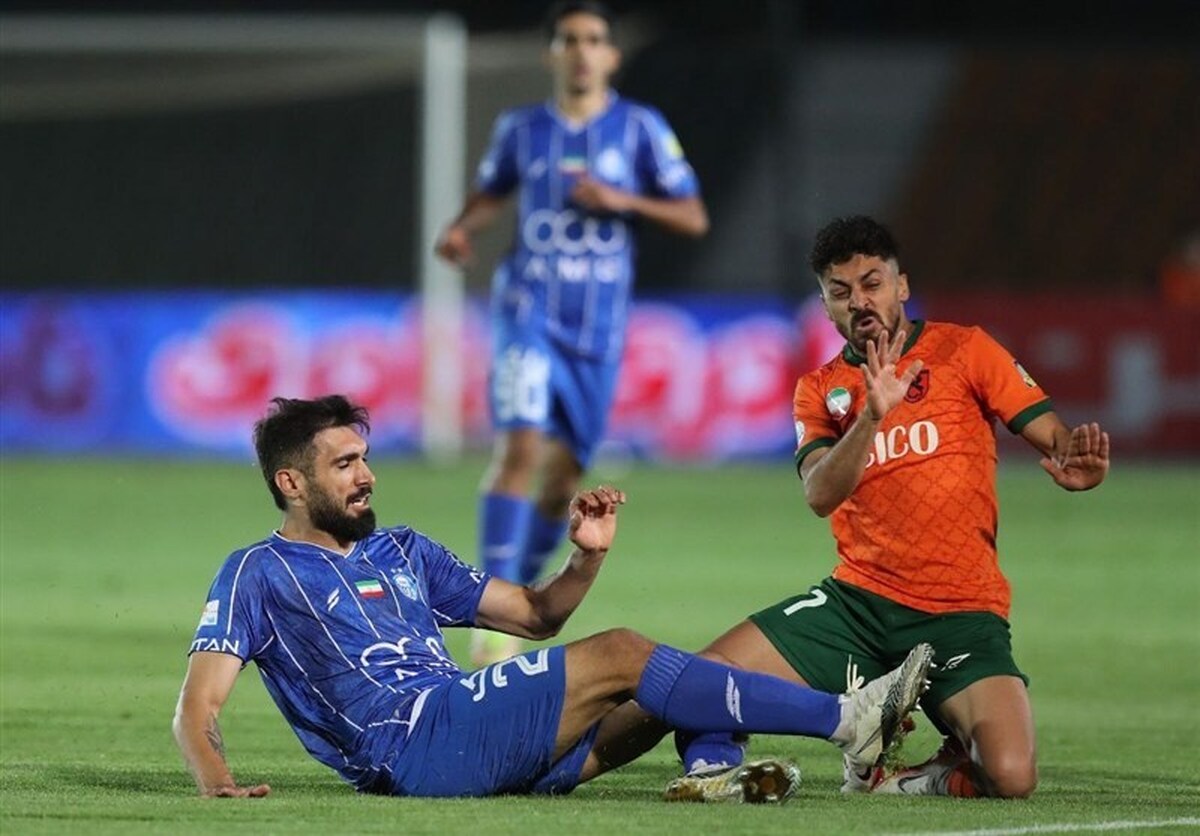 چراغ قرمز سپاهان به ستاره‌های استقلال