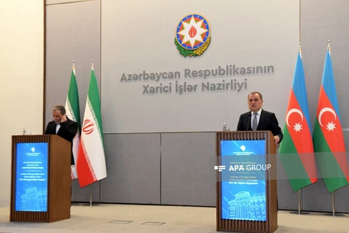وزیر خارجه آذربایجان در نشست مشترک با عراقچی: علاقه‌مند به رابطه دوستانه با ایران هستیم