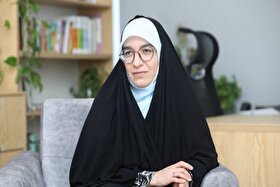 محدثه پیرهادی دبیر پانزدهمین جشنواره فیلم ١٠٠ شد