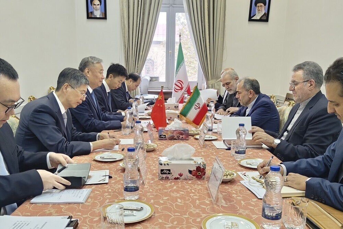 دیدار معاونان سیاسی وزارت امور خارجه ایران و چین