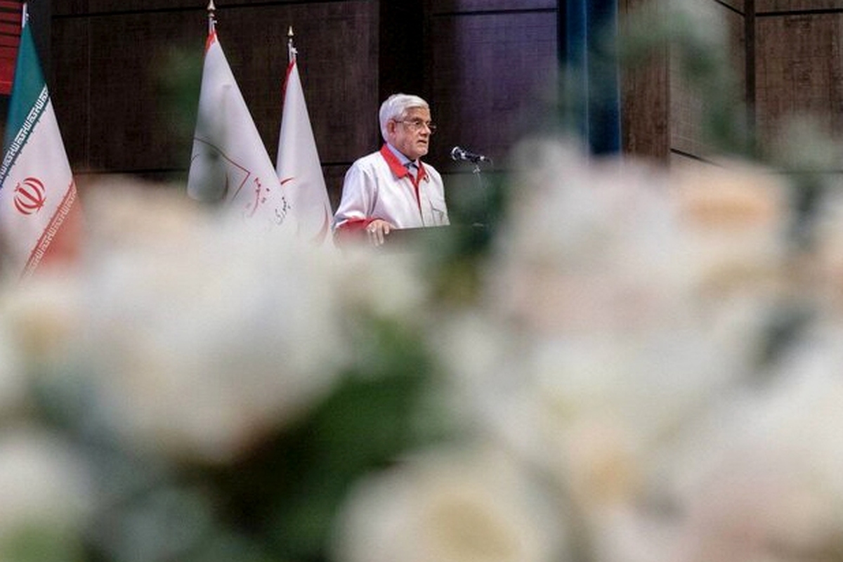 عارف بابت مشکلات معیشتی از مردم عذرخواهی کرد