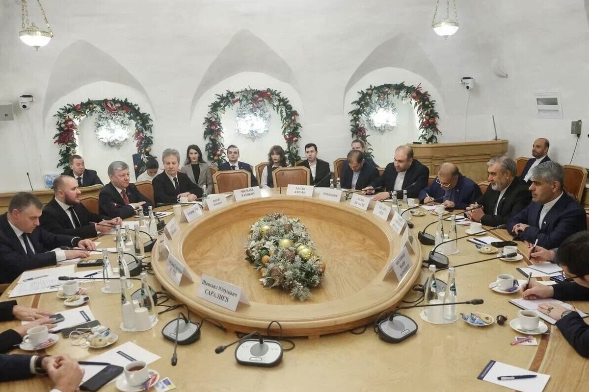 مقامات پارلمانی ایران و روسیه بر توسعه همکاری‌ها تأکید کردند