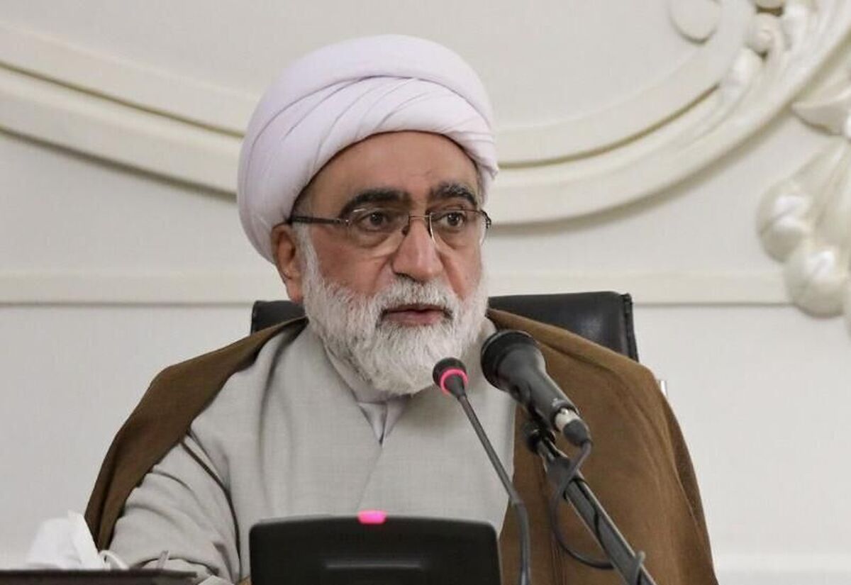 تولیت آستان قدس رضوی: فرهنگ اسلامی دعوت به فرزندآوری است